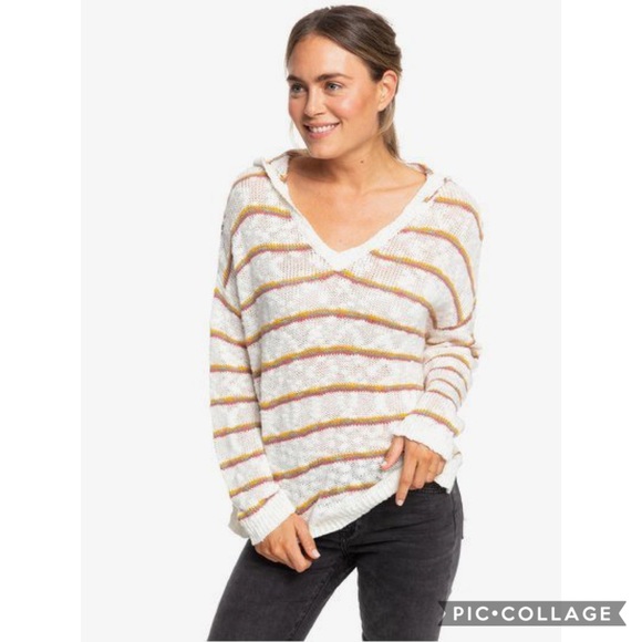 Roxy Sandy Bay Beach Knitted Hooded Poncho - Picture 1 of 10